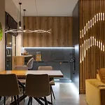 Chalet 348 *