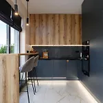 Chalet 348 *
