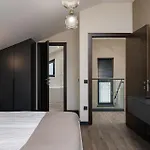 Chalet 348 *