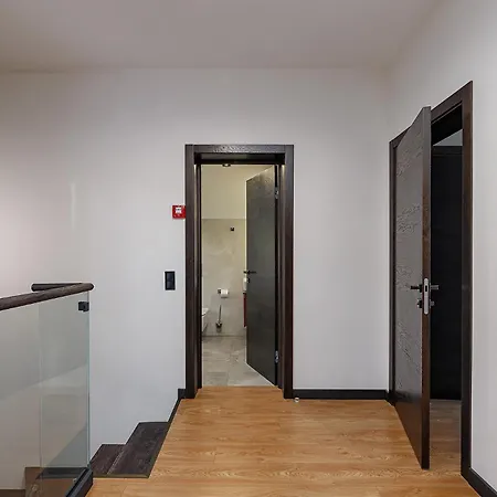 348 Chalet