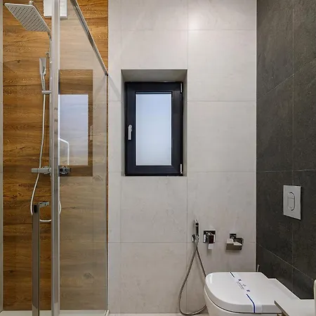 348 Chalet *