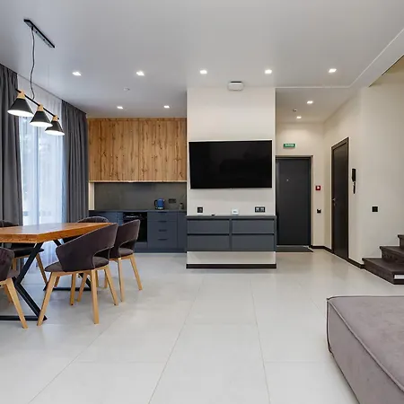Chalet 348 *