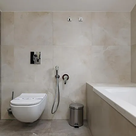 348 Chalet *